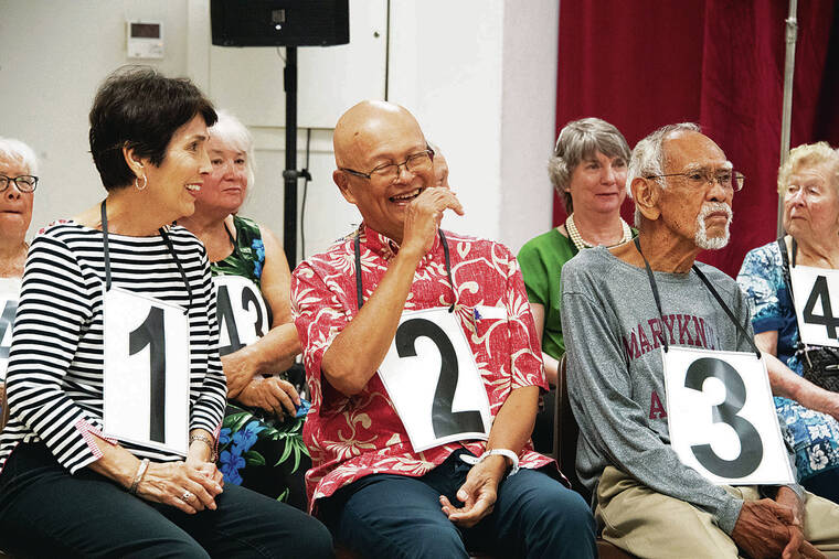 CRAIG T. KOJIMA / CKOJIMA@STARADVERTISER.COM
Sandra Peltzer, left, Jerome Anaya, and Rosario Viernes made it through the first round.